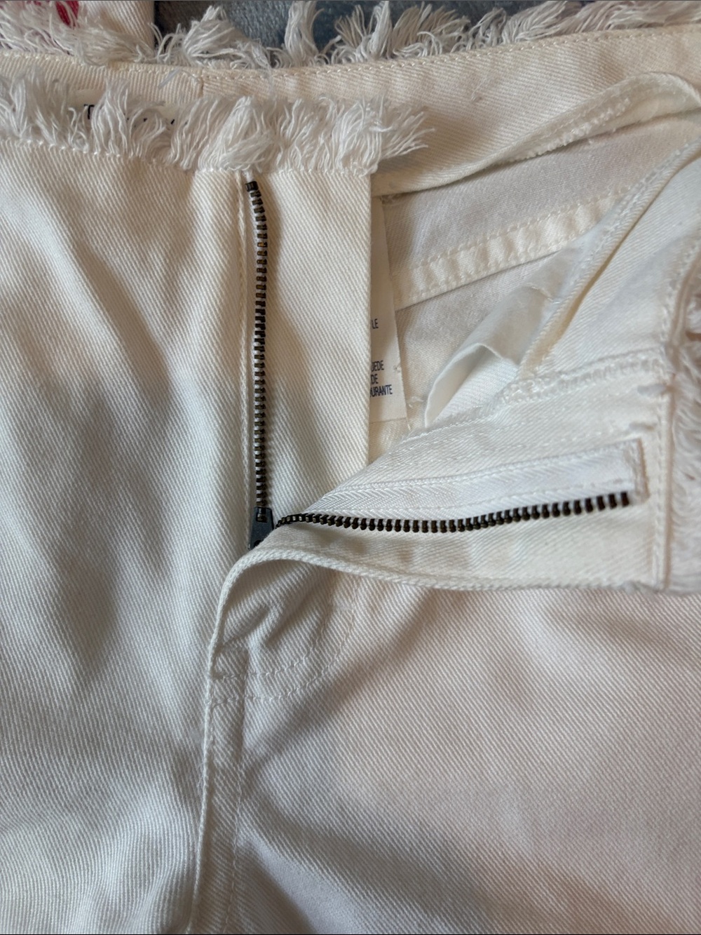 Tommy Hilfiger White Straight-Leg Jeans with Red Stripes and Blue Stars - Picture 5 of 10